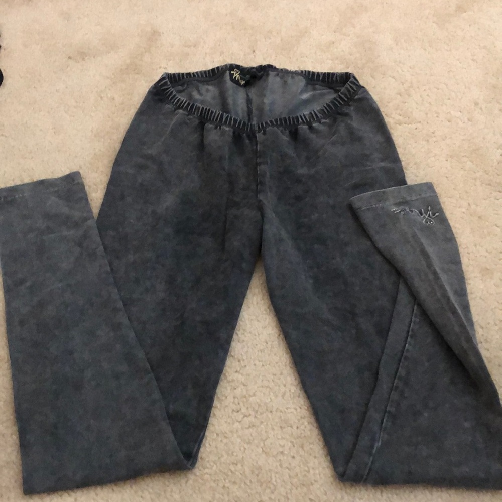Grey denim like color leggings